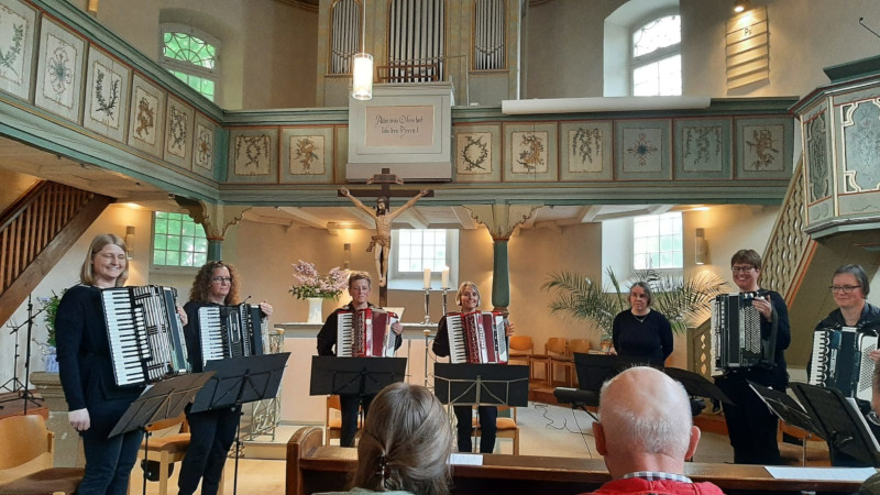 Konzert: ein herzliches Dankeschön an unser Akkordeonorchester und unser wunderbares Publikum